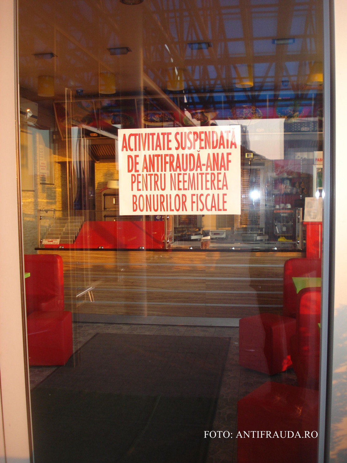 local cu activitatea suspendata de ANAF