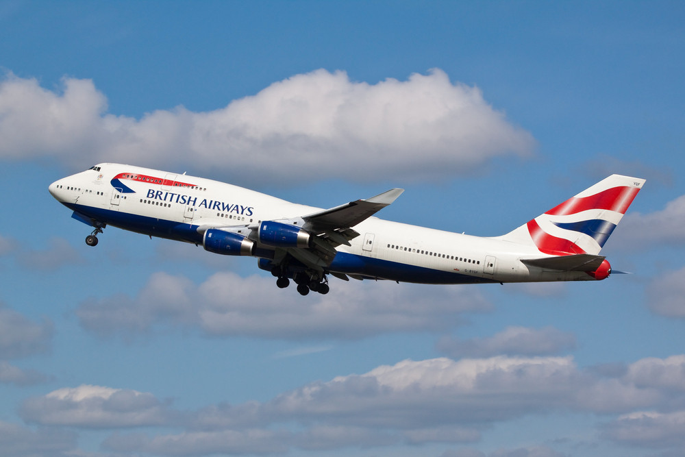 A vrut sa prabuseasca un Boeing 747 la o zi dupa ce si-a ucis sotia. 5 ani in care companiile aeriene "n-au invatat nimic"