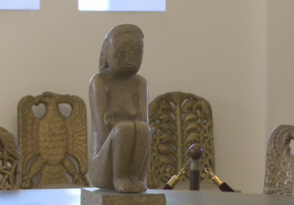 Guvernul a oferit un milion de euro pentru "Cumintenia Pamantului". Mostenitorii sunt revoltati si spun ca au fost santajati