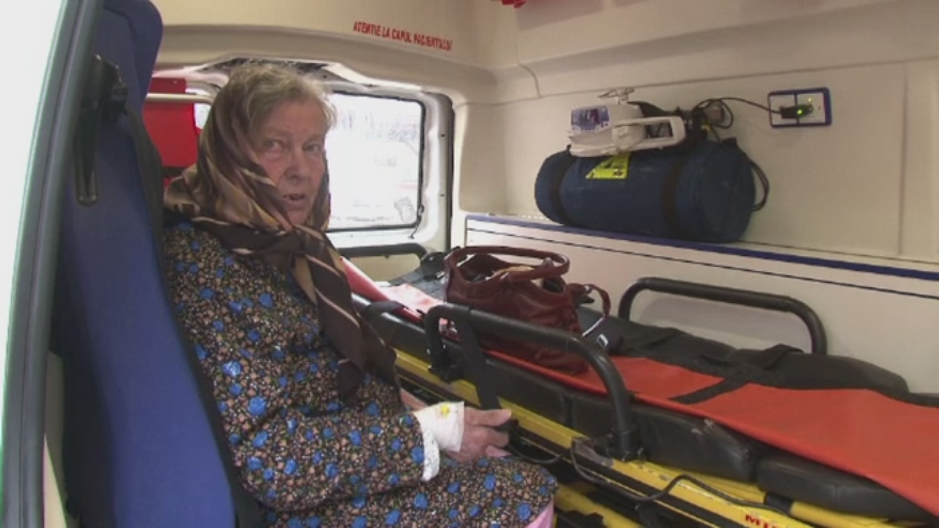 Umilita si obligata sa stea patru ore intr-o ambulanta. Motivul revoltator pentru care o femeie a fost tinuta in asteptare