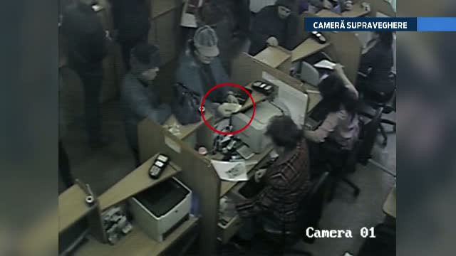 Femeia care a inselat cu 850 de lei o angajata a Primariei din Buzau, prinsa chiar in timp ce voia sa dea o noua lovitura