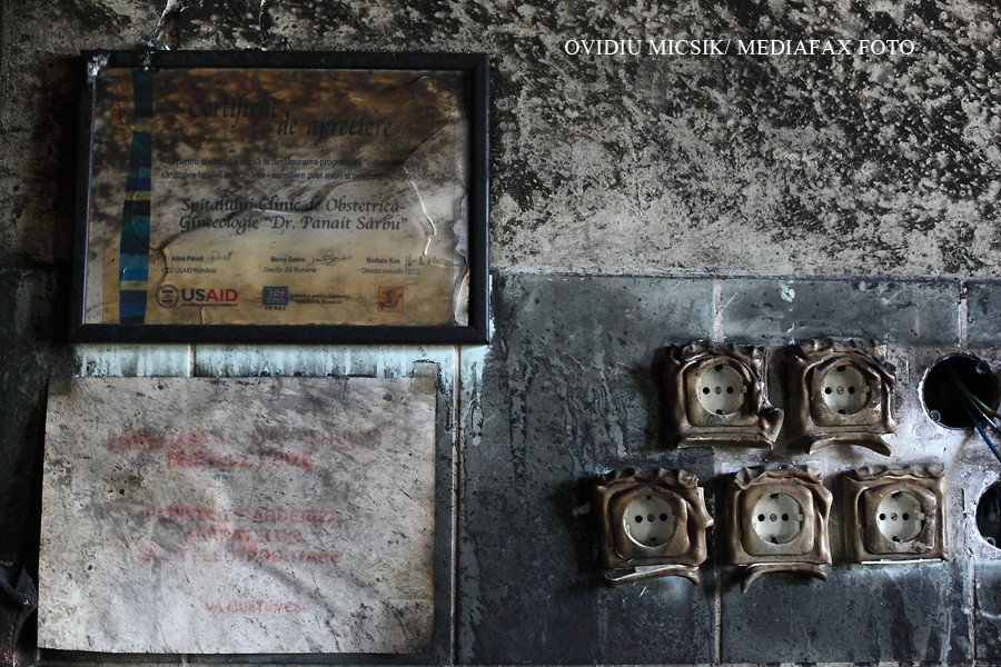 resturi salon incendiul de la MAternitatea Giulesti 2010