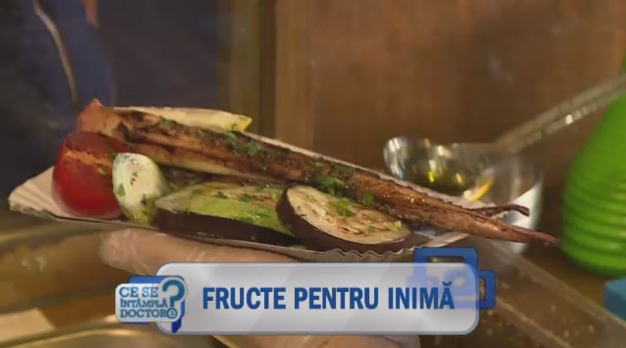 Mancam, dar nu ne hranim. Alimentele care contin numai calorii goale vs. super-alimentele cu nutrienti din abundenta