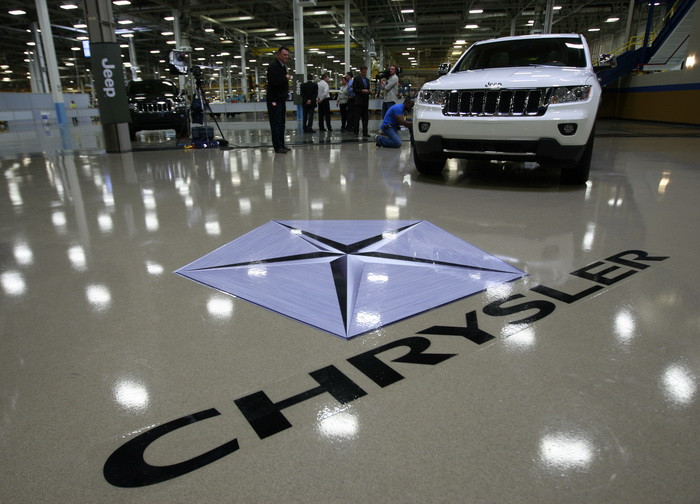 Compania Chrysler va plati 150 milioane de dolari dupa moartea unui copil intr-un accident in care un Jeep a luat foc