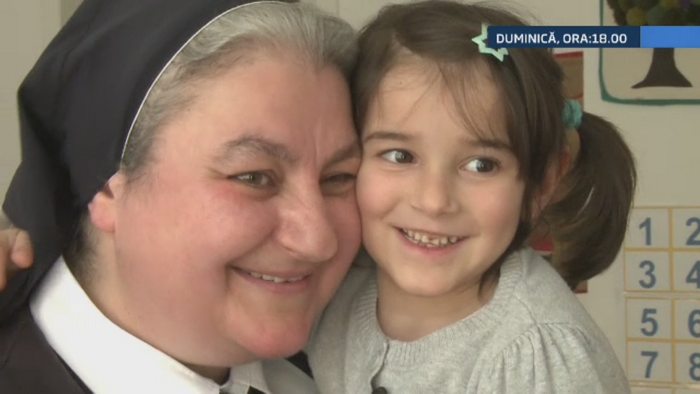 Maicutele care si-au dedicat viata altora. Duminica, la "Romania, te iubesc", 12 calugarite ofera o lectie de viata