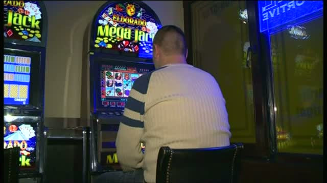 Cazurile din spatele unei dependente care schimba vieti si destine. "Ghinionul cel mai mare e sa apara un castig"