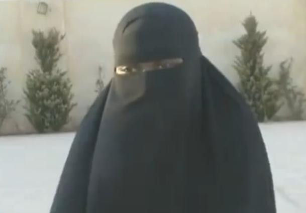 Metoda prin care femeile sunt atrase de Statul Islamic