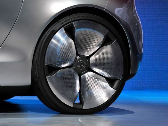 Industria auto, ingenuncheata brand cu brand. Dupa scandalul de la VW, alt gigant german ar putea avea probleme cu emisiile