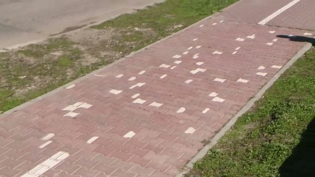 O pista de biciclete din Iasi, sursa de amuzament pentru intreg mapamondul. Cum au reparat autoritatile pavelele