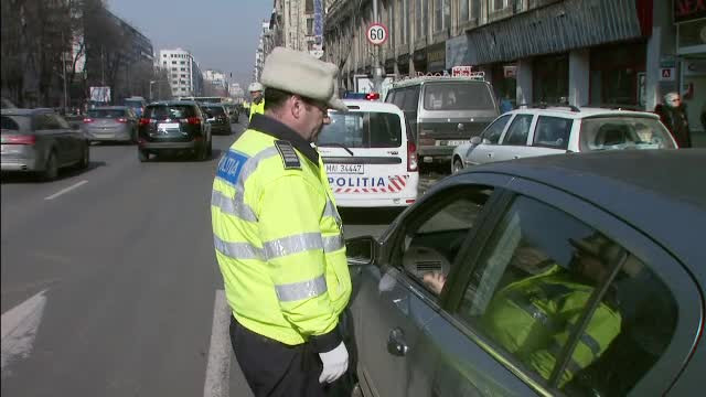 A inceput "traditionala" aglomeratie de sarbatori. Coada de masini de pe DN1 se intinde pe cativa kilometri