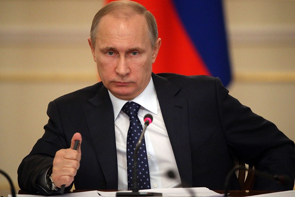 Vladimir Putin sustine ca Rusia va colabora cu oricine va castiga alegerile prezidentiale in SUA. "Avem o agenda comuna"