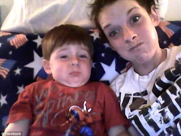 Lupta pentru custodia copilului s-a incheiat cu o crima. Anuntul facut de barbat pe Facebook inainte de tragedie