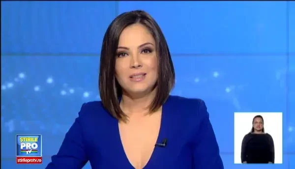 Petrecerile de Paste continua in Maramures. Mii de oameni petrec la muzeul satului din Sighetu Marmatiei