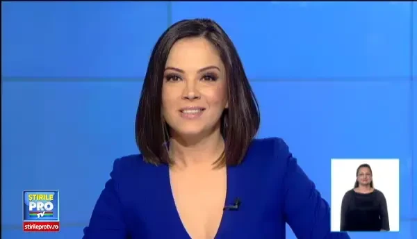 Kate Winslet a provocat un pic de haos, la premiera filmului A little chaos. Actrita a furat toate privirile, cu rochia sa