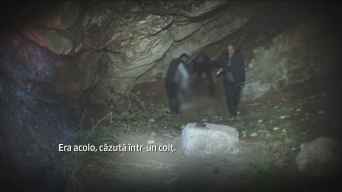 Descoperire macabra intr-o pestera. Niste turisti au descoperit cadavrul unei femei, care a fost ucisa cu violenta