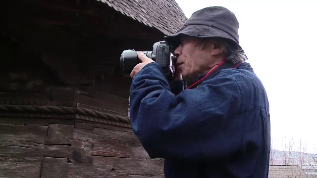 Povestea fotografului japonez indragostit de Maramures. Pozele sale au aratat lumii ca e o destinatie de top in 2015