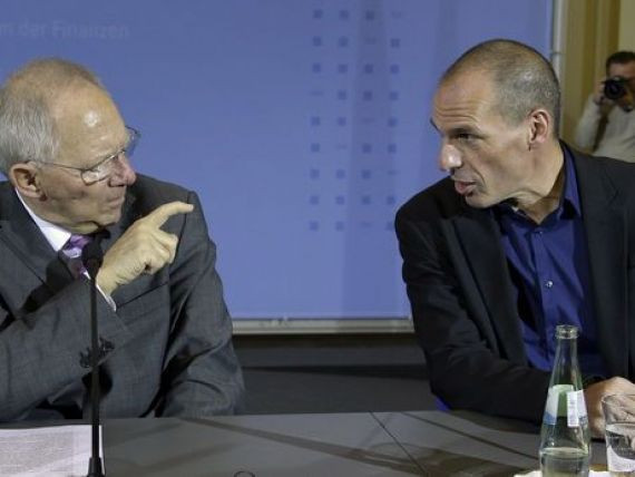 Germania trimite Grecia la Beijing si Moscova dupa bani. Varoufakis: "Jocul de-a Grexit-ul este profund antieuropean"