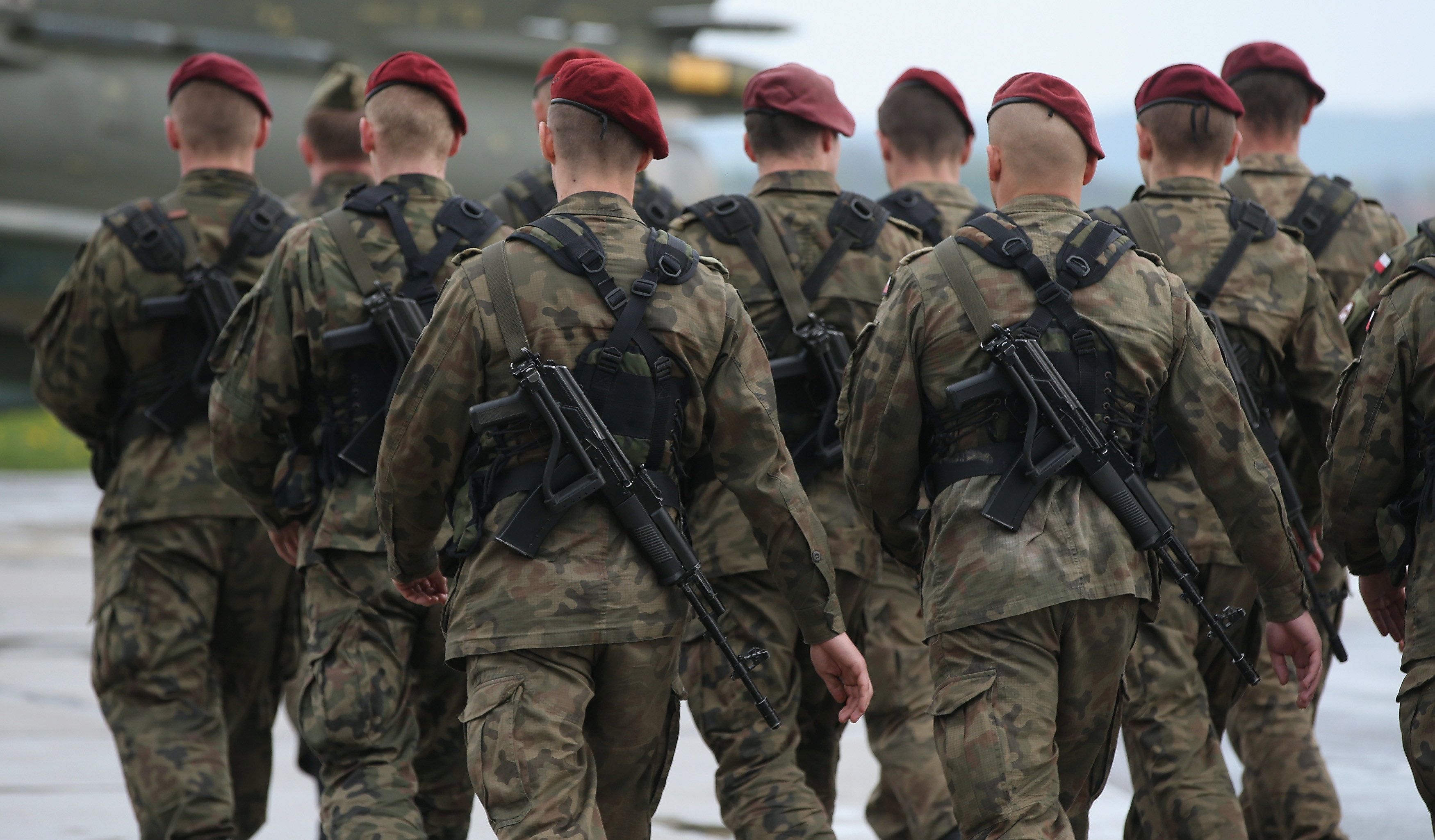 Aproximativ 300 de militari americani au sosit in Ucraina pentru instruirea soldatilor ucraineni. Reactia Kremlinului