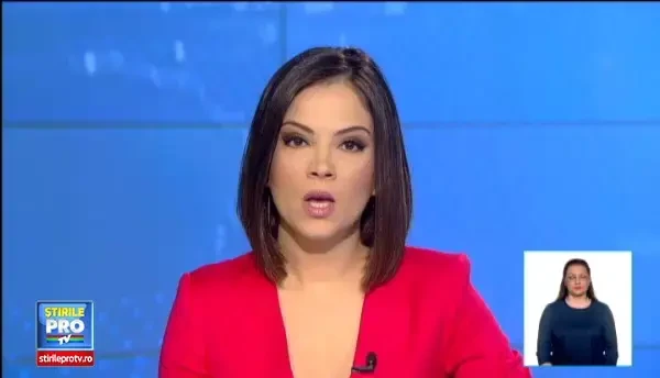 Sute de credinciosi au venit sa ia agheasma de la Izvorul Tamaduirii, din Braila. Oamenii spera ca ii va vindeca de boli