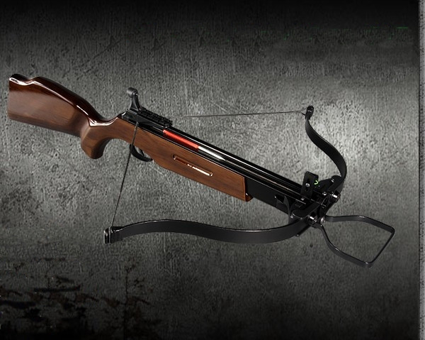 Atac cu arbaleta la un liceu din Barcelona. Un profesor a fost ucis si alte trei persoane au fost ranite