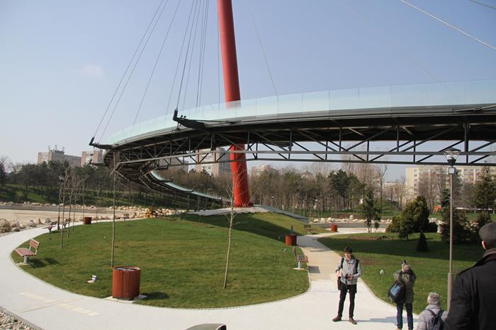 VIDEO. Cum arata Parcul Drumul Taberei filmat cu o drona