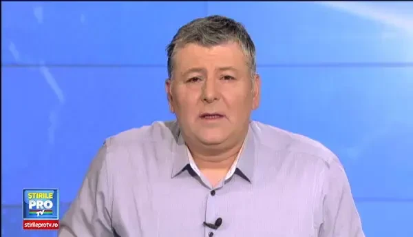 Doua familii din Deva au ramas pe drumuri dupa ce un incendiu puternic le-a mistuit casele