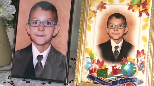 "Vom avea 3 copii, nu unul". Robert, baiatul de 7 ani care a murit in noaptea de Inviere, s-a intors acasa pentru totdeauna