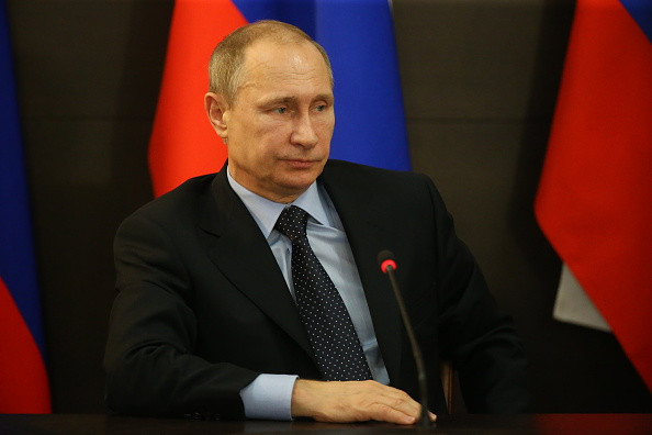 Kremlinul, dispus sa accepte SUA la negocierile privind criza din Ucraina. Care e de fapt strategia lui Vladimir Putin