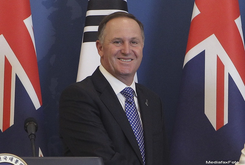 Premierul Noii Zeelande, acuzat ca a tras-o de par in mod repetat pe o chelnerita. John Key si-a cerut scuze