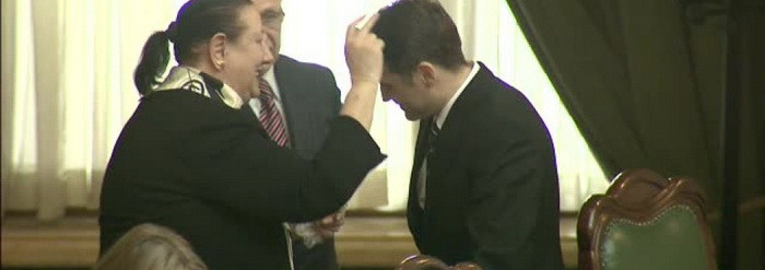 Lovitura de teatru in cazul Dan Sova. Presedintele Curtii Constitutionale sustine ca votul din Senat ar putea fi reluat