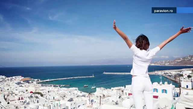 Te plimbi prin toata lumea gratis, te distrezi si esti si platit. Cum te poti inscrie la un job considerat "de vis"