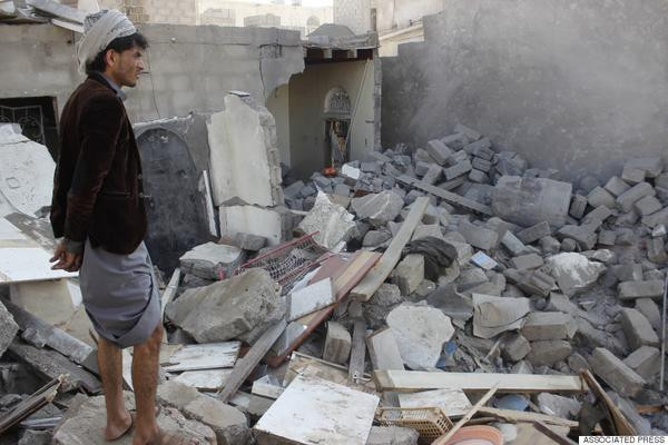 FOTOGALERIE Bilantul distrugerilor din Yemen: aeroporturi, case private, stadioane, infrastructura, scoli si universitati