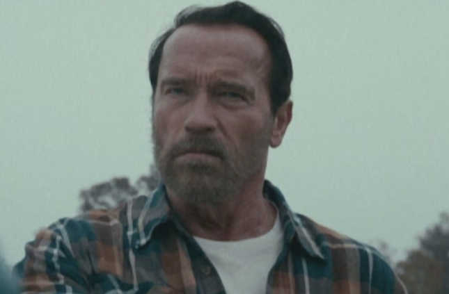 Arnold Schwarzenegger in primul sau rol dramatic. Prestatia sa in filmul "Maggie" a fost laudata de critici