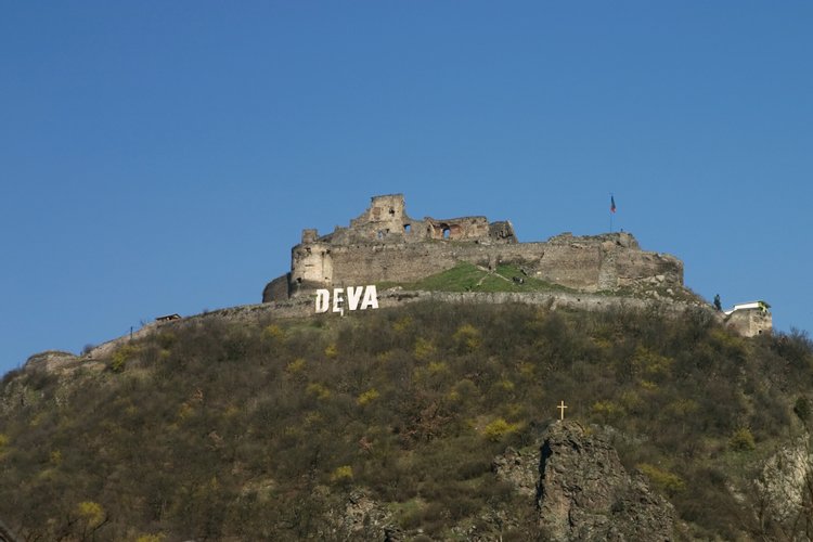 cetatea Deva