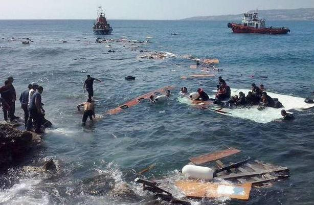 FOTOGALERIE. Povestea unui sirian care a traversat Mediterana cu vapoarele mortii: Calauzele sunt niste animale