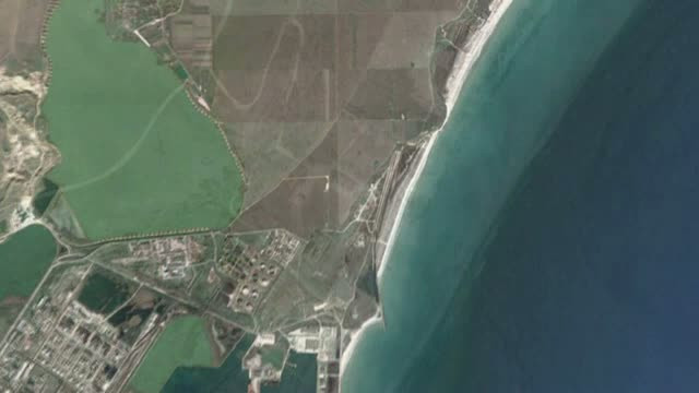 Considerata una dintre cele mai frumoase plaje salbatice, dar tratata ca o groapa de gunoi. Ce se va intampla cu Plaja Corbu