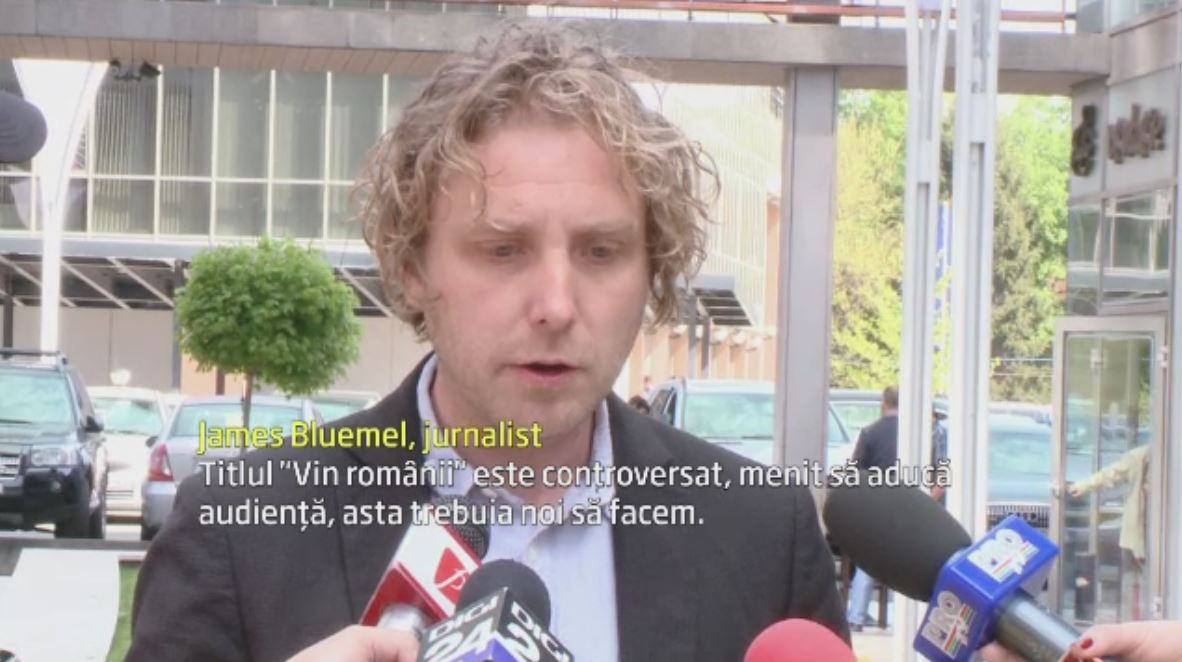James Bluemel, autorul seriei "Romanians are Coming", in Timisoara. Cum ar fi trebuit sa se numeasca de fapt documentarele