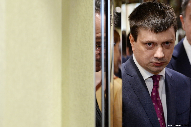 Gafa uriasa a ministrului Culturii, Ionut Vulpescu. HAMLET, printre "cei mai mari scriitori pe care i-a dat umanitatea"