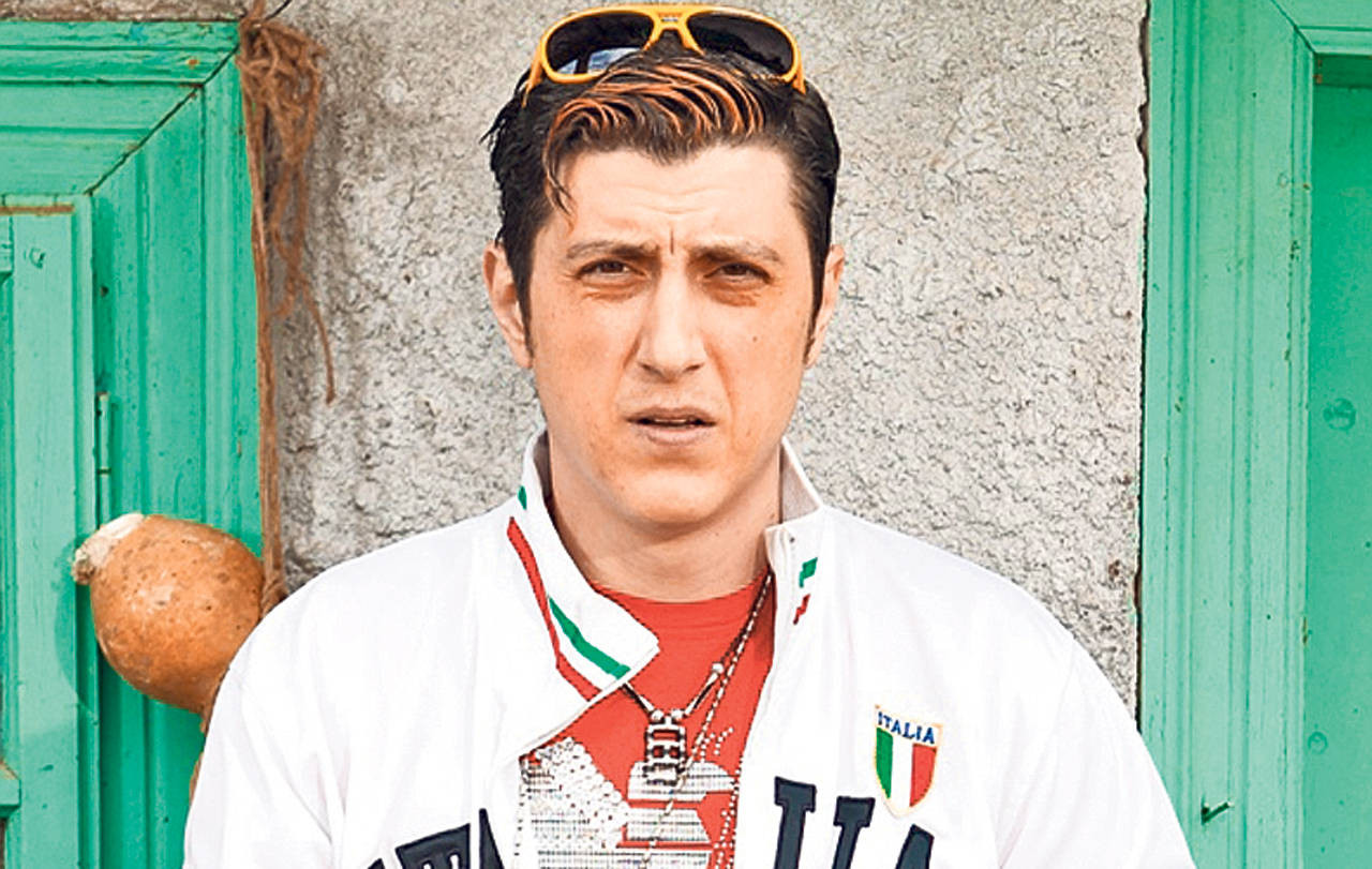 Ce replici de "agatat" uraste cel mai mult Giani: "„Bună, cred că am probleme cu ochii..."