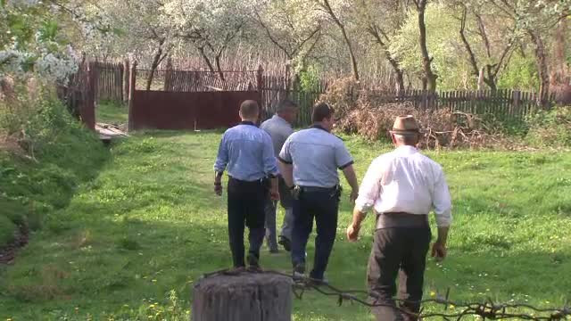 Un batran dintr-o localitate de langa Botosani a avut un sfarsit tragic. A murit inecat in mlastina din propria gospodarie