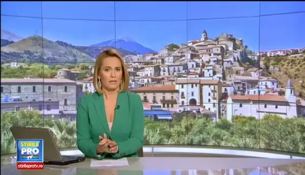 Imagini scandaloase. O romanca s-a filmat in timp ce insulta o batrana din Italia care o plateste sa aiba grija de ea