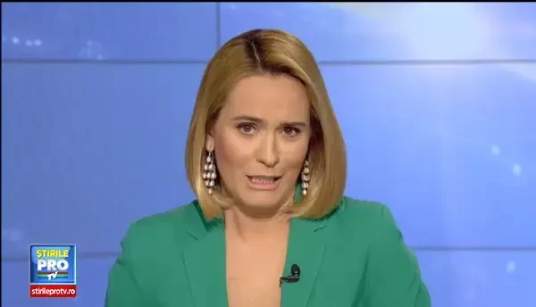 Botez in familia fostului presedinte. Elena Basescu si sotul ei si-au botezat fiul de 3 luni, pe Traian Jr.