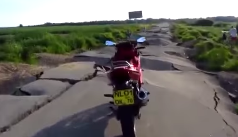 Soseaua pe care niciun sofer nu indrazneste sa se aventureze. Motivul pentru care toti care ajung aici prefera sa se intoarca