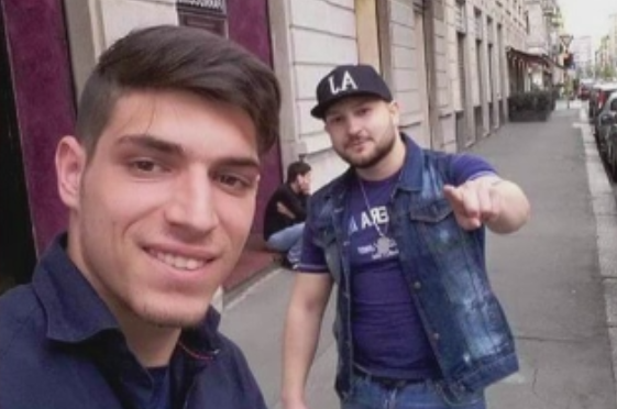 "Smardoii din Milano". Doi tineri opresc italieni si le spun ceva in romana. Ce urmeaza e umilitor pentru tara noastra