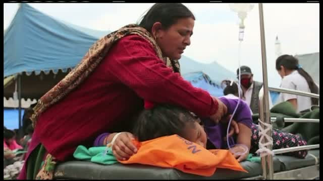 Bilantul cutremurelor din Nepal a depasit 6.000 de morti si 12.000 de raniti. Ajutorul de urgenta pe care Romania il trimite