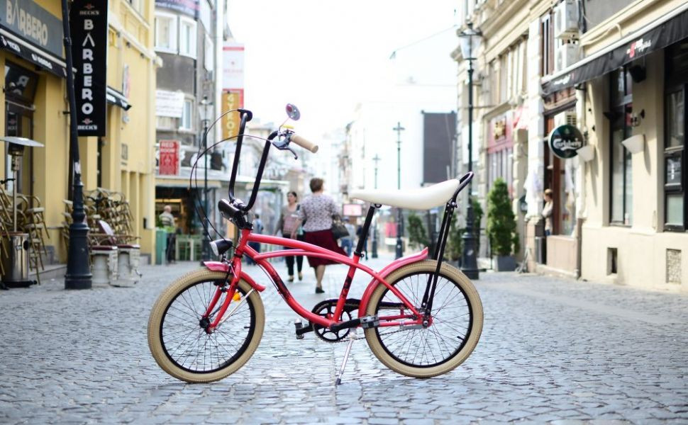 Centrul Vechi, dincolo de baruri si restaurante. Ce poti vedea printr-un tur cu bicicleta (P)