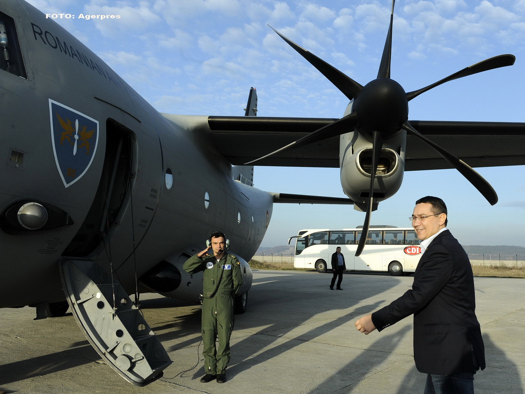 Victor Ponta isi petrece ziua de 1 Mai in tarile arabe. Mini-turneu in Arabia Saudita, Qatar, Kuweit si Emiratele Arabe