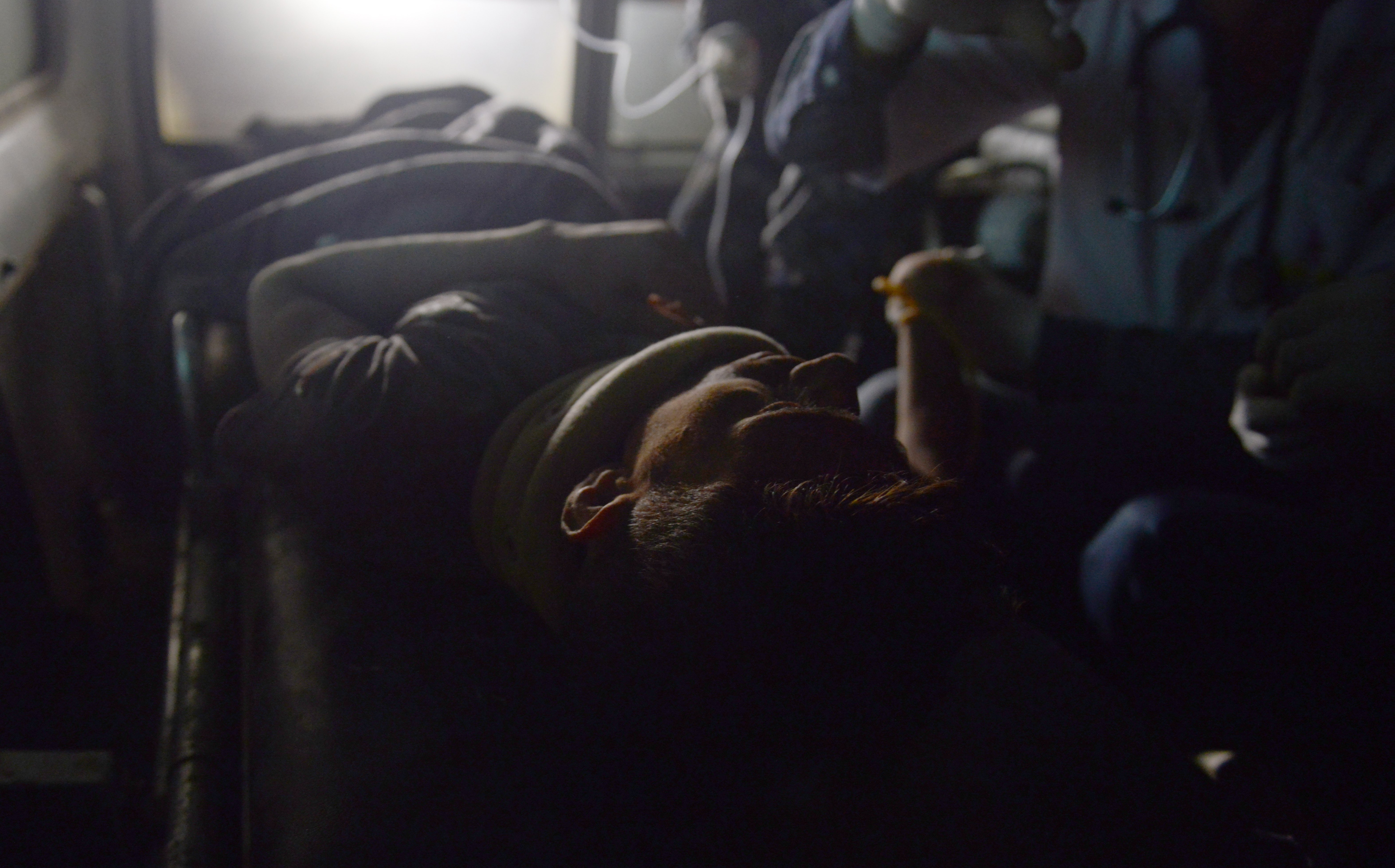 "Nu am avut ce sa beau, asa ca mi-am baut urina." Povestea unui supravietuitor, scos de sub daramaturi dupa 82 de ore