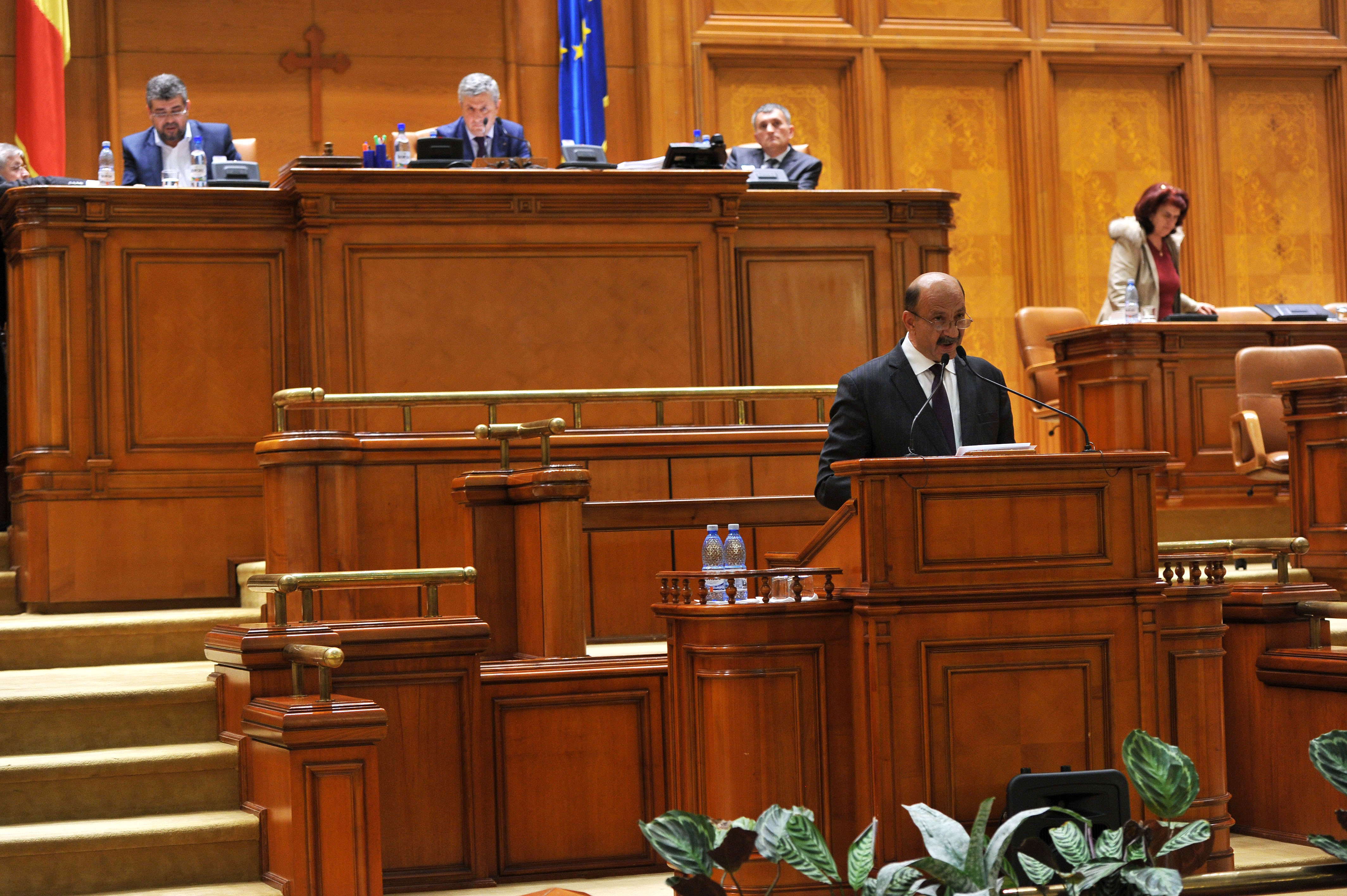 Deputatul PSD Ion Ochi, salvat de colegii din Camera Deputatilor. Cererea DNA de arestare preventiva a fost respinsa