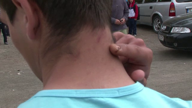 Politist acuzat ca a batut un elev chiar in cancelaria liceului. Marturia directorului scolii, martor la incident